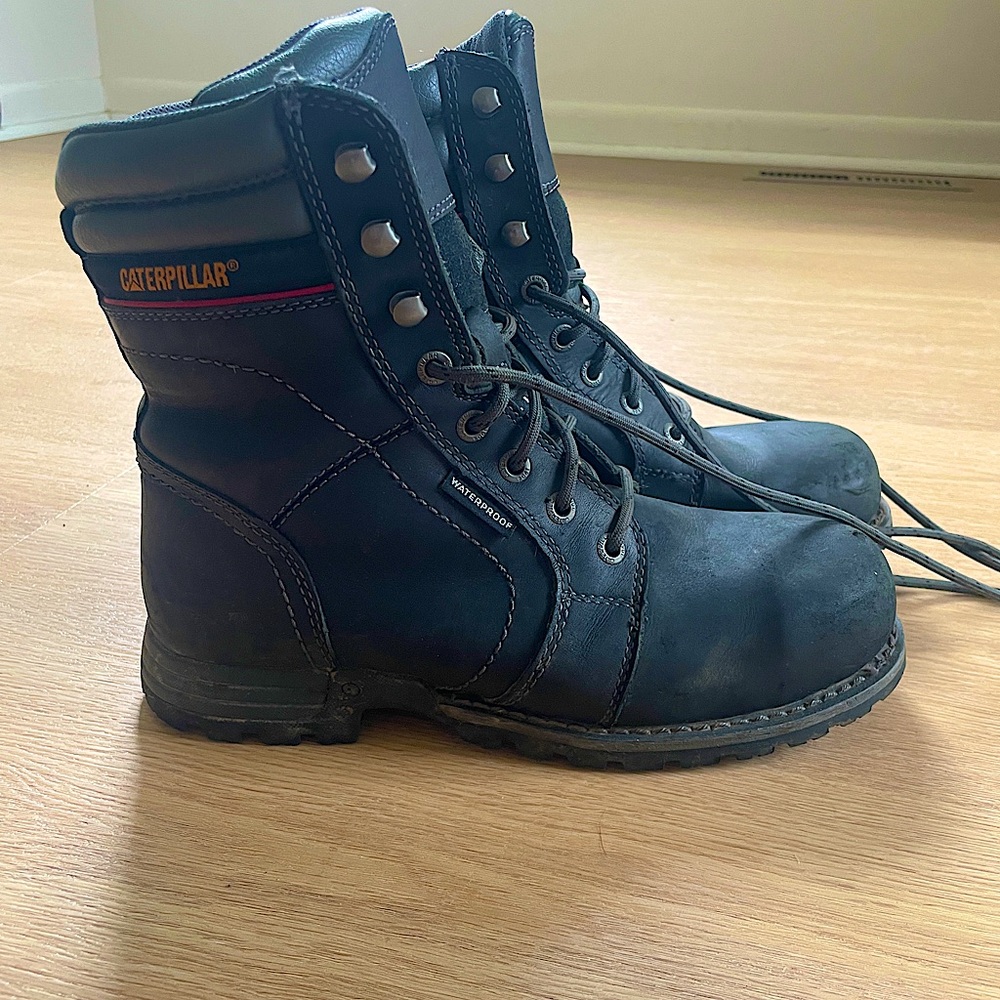 Caterpillar steel toed boots